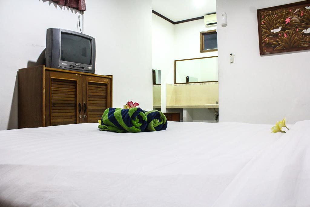 Hotel Puri Tanah Lot Kuta Lombok Eksteriør bilde
