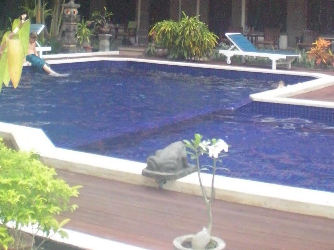 Hotel Puri Tanah Lot Kuta Lombok Eksteriør bilde