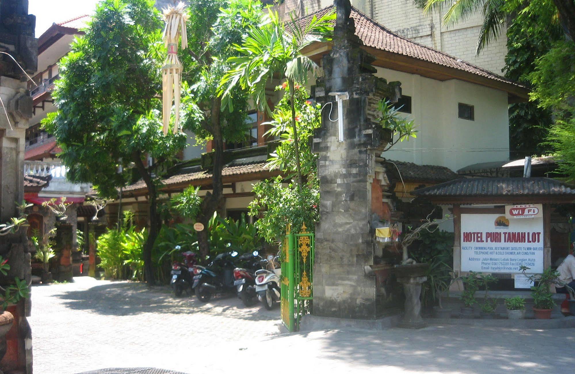Hotel Puri Tanah Lot Kuta Lombok Eksteriør bilde