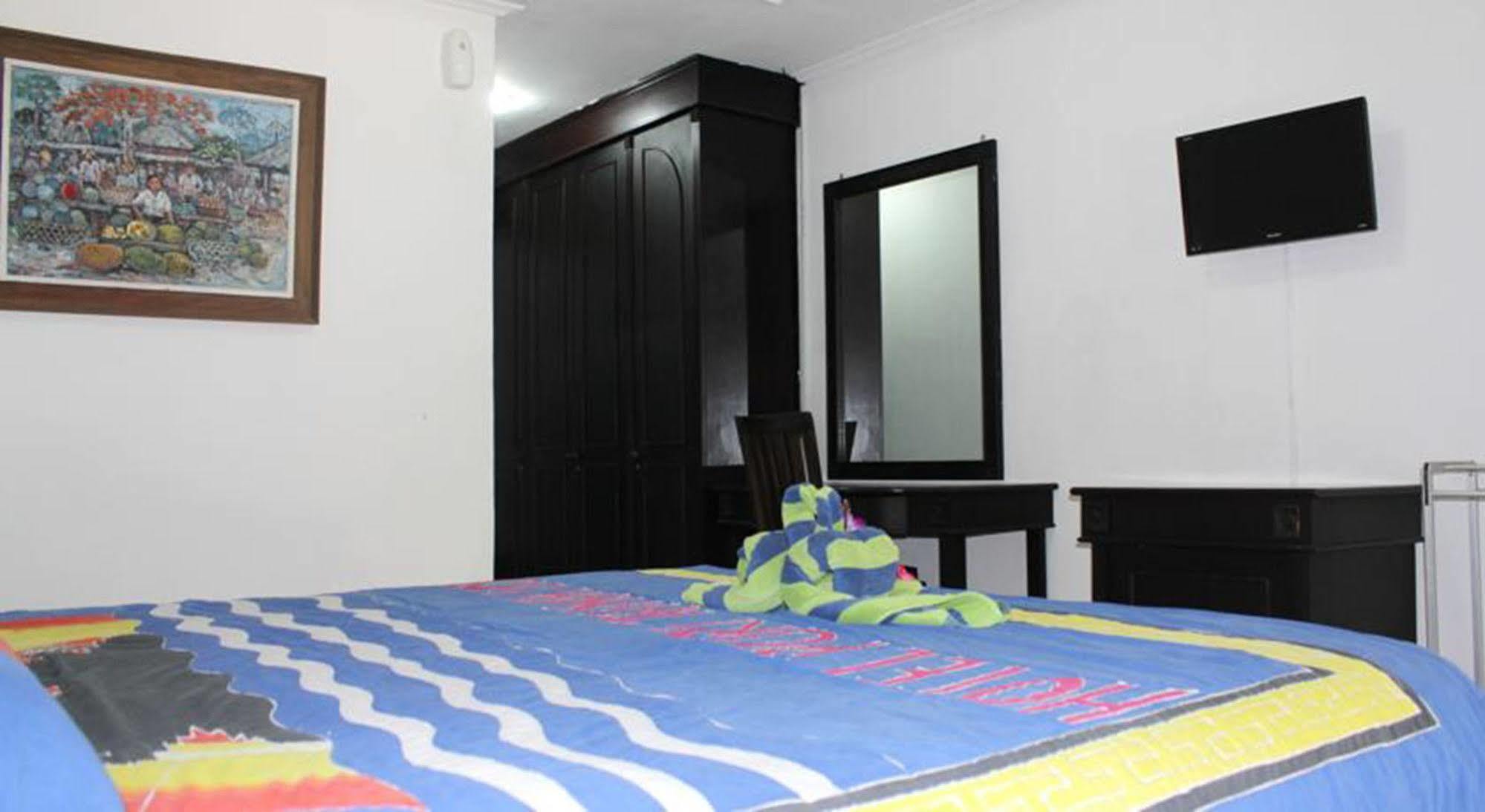 Hotel Puri Tanah Lot Kuta Lombok Eksteriør bilde